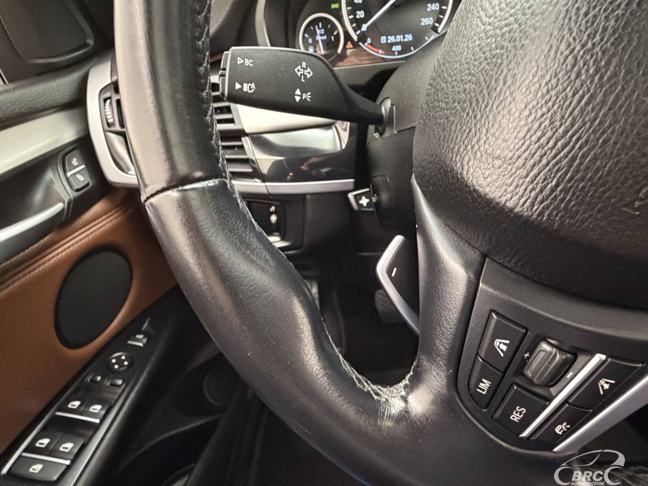 BMW X5 | 32