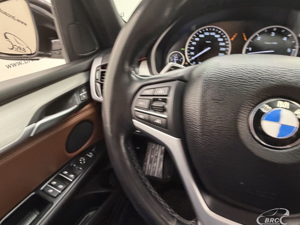 BMW X5 | 30