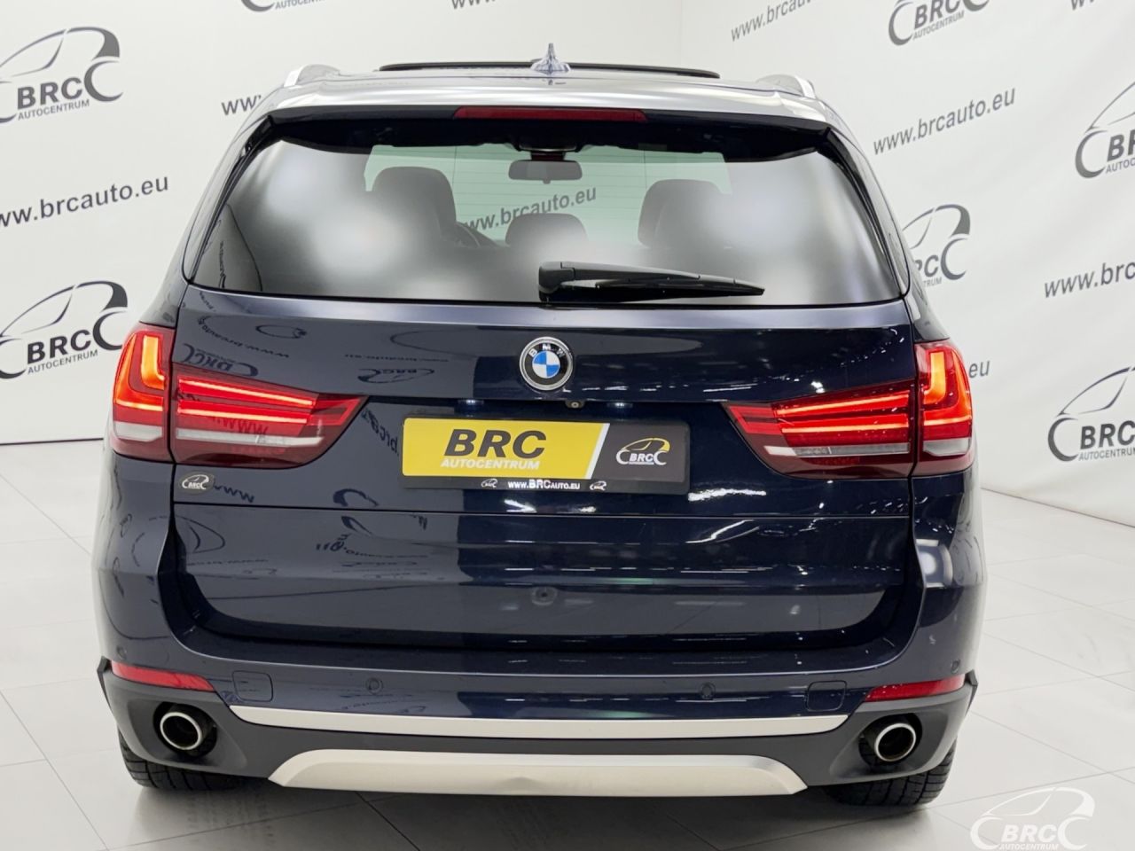 BMW X5 | 52