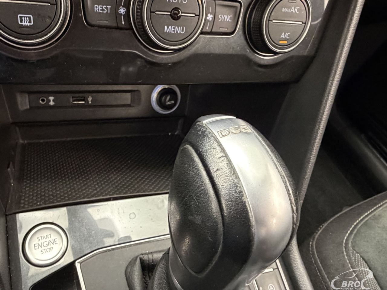Volkswagen Tiguan | 45