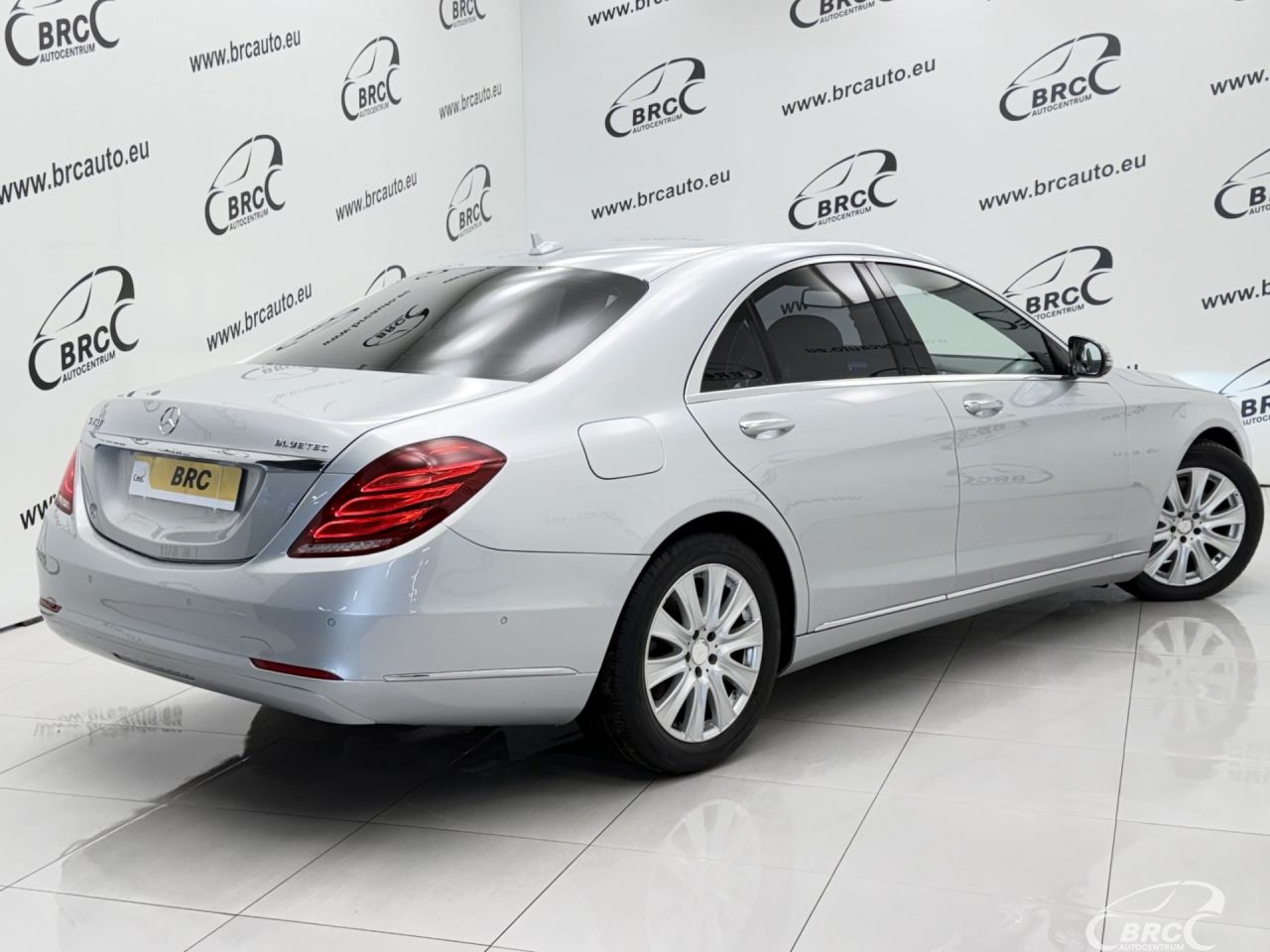 Mercedes-Benz S350 | 1