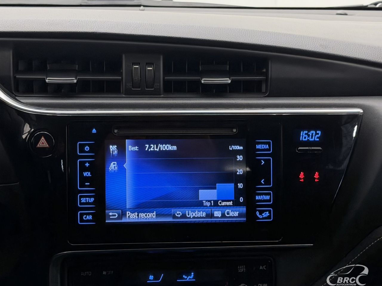 Toyota Corolla | 27