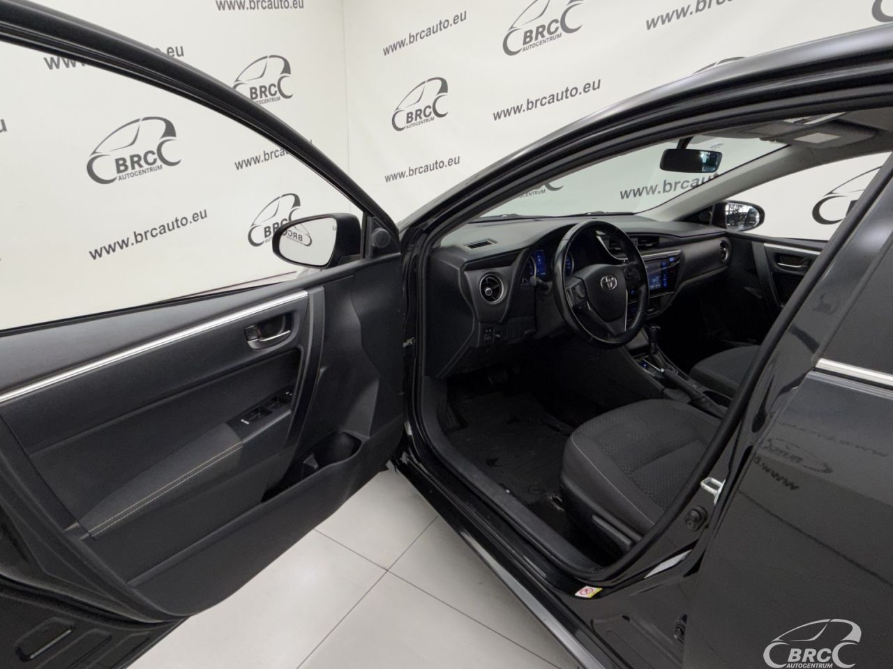 Toyota Corolla | 34
