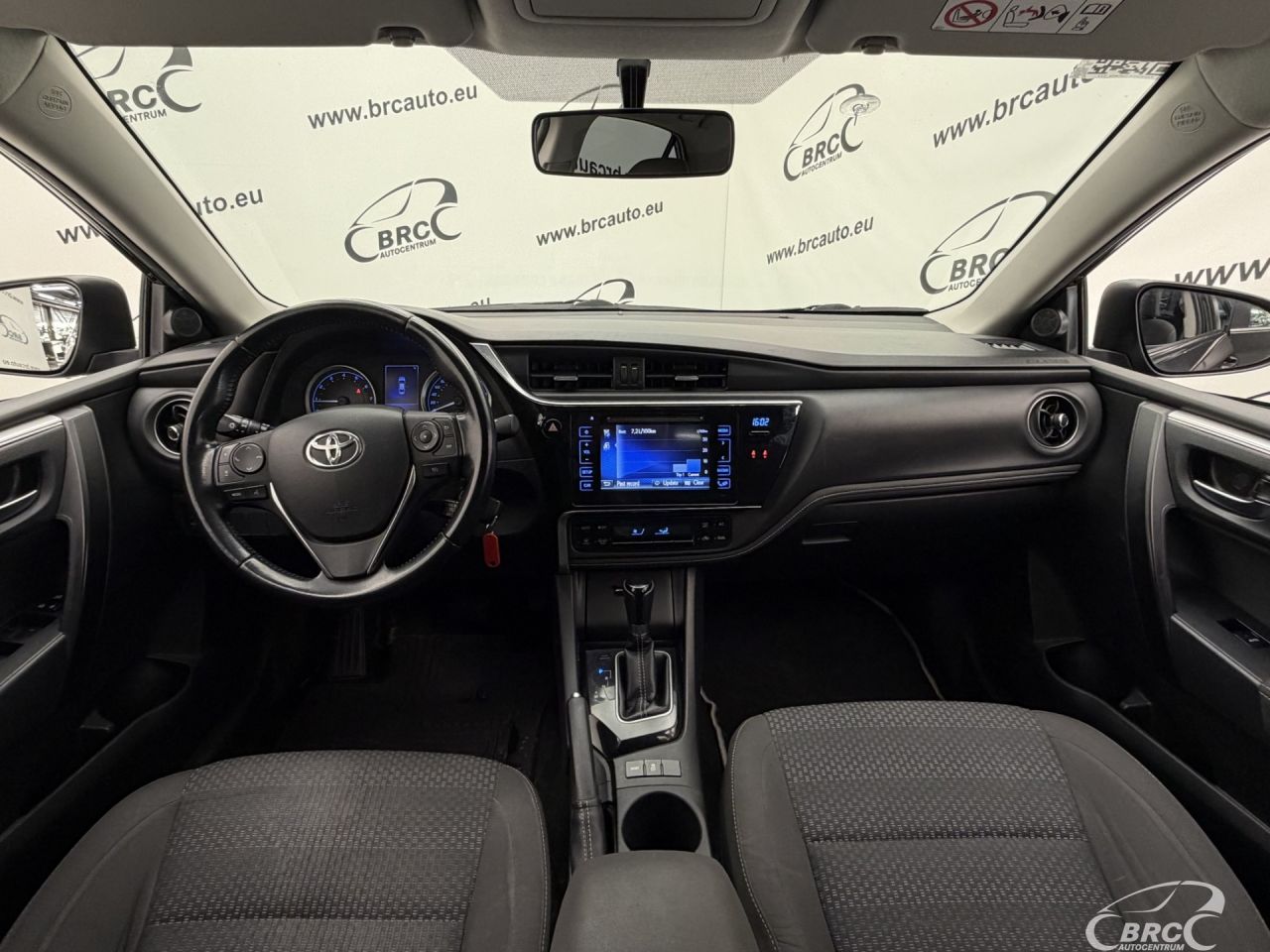 Toyota Corolla | 4