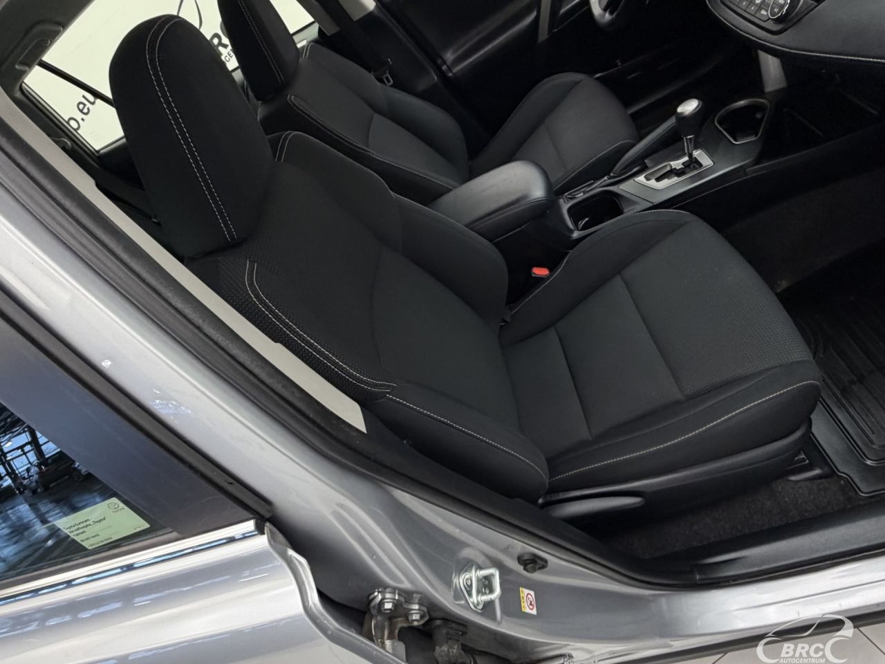Toyota RAV4 | 9