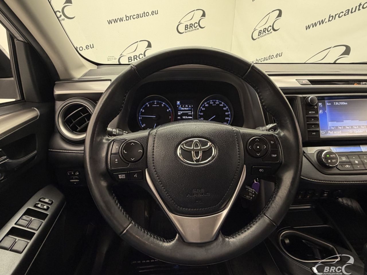 Toyota RAV4 | 50