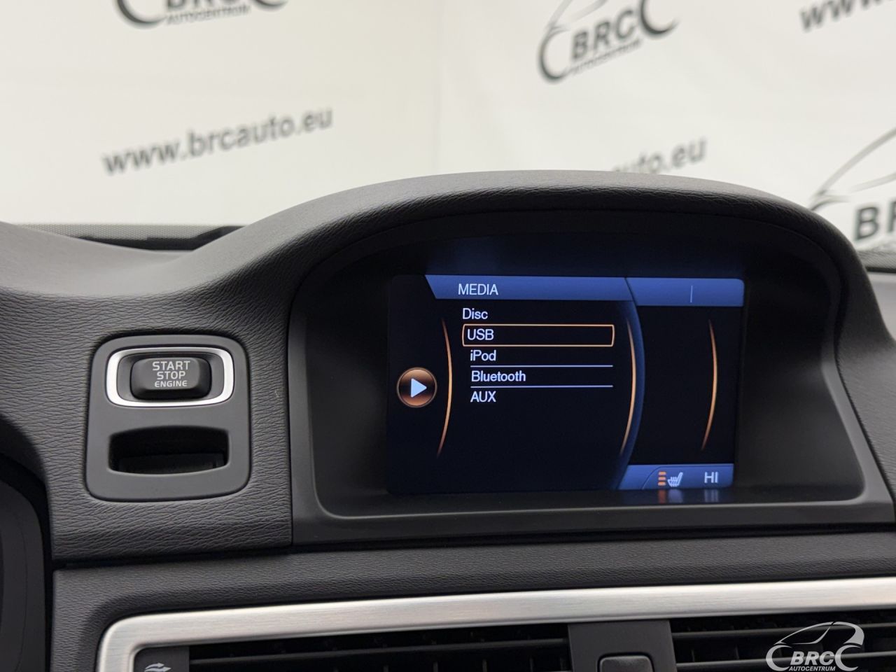 Volvo S80 | 35