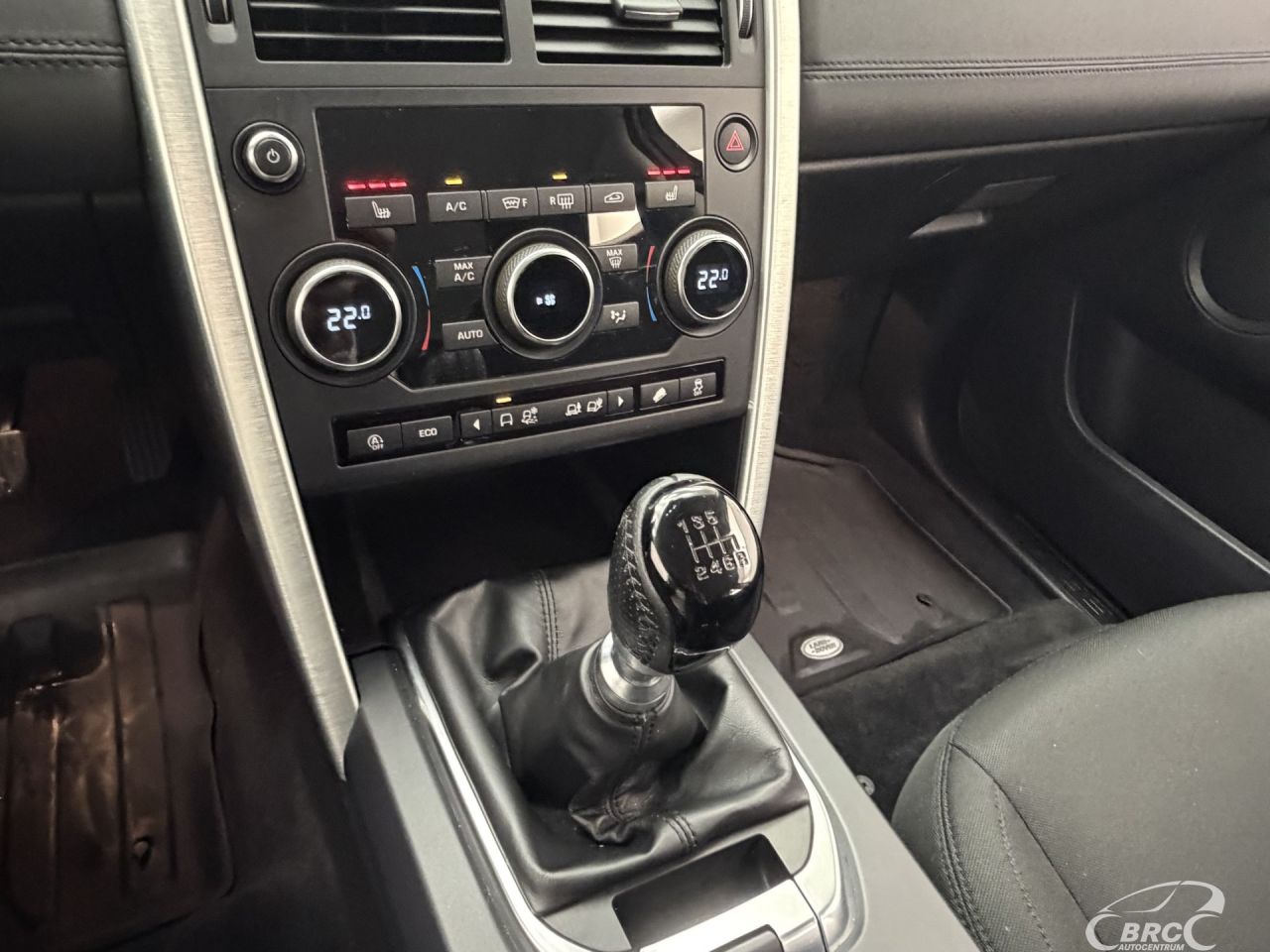 Land Rover Discovery | 25