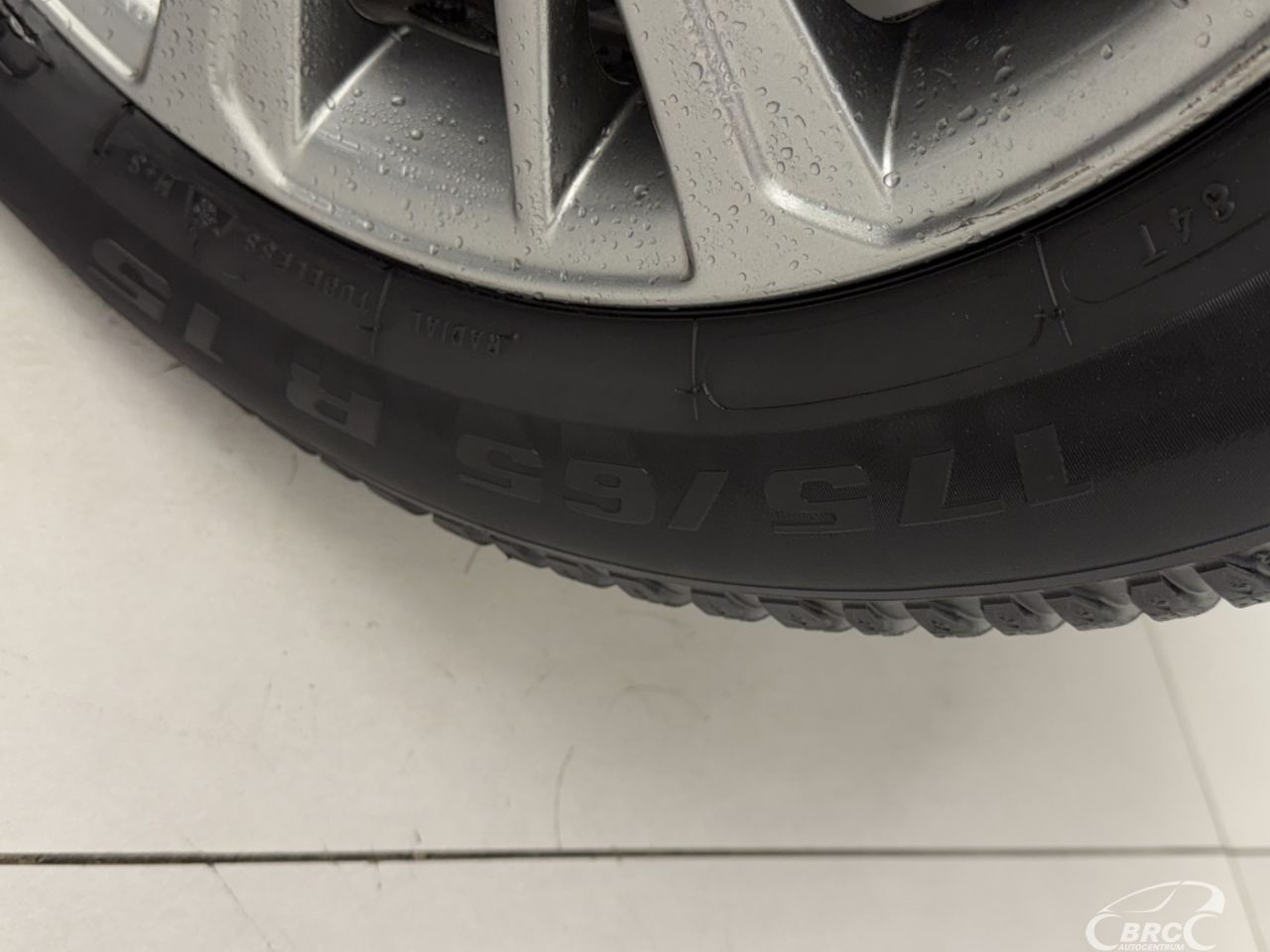 Toyota Yaris | 46