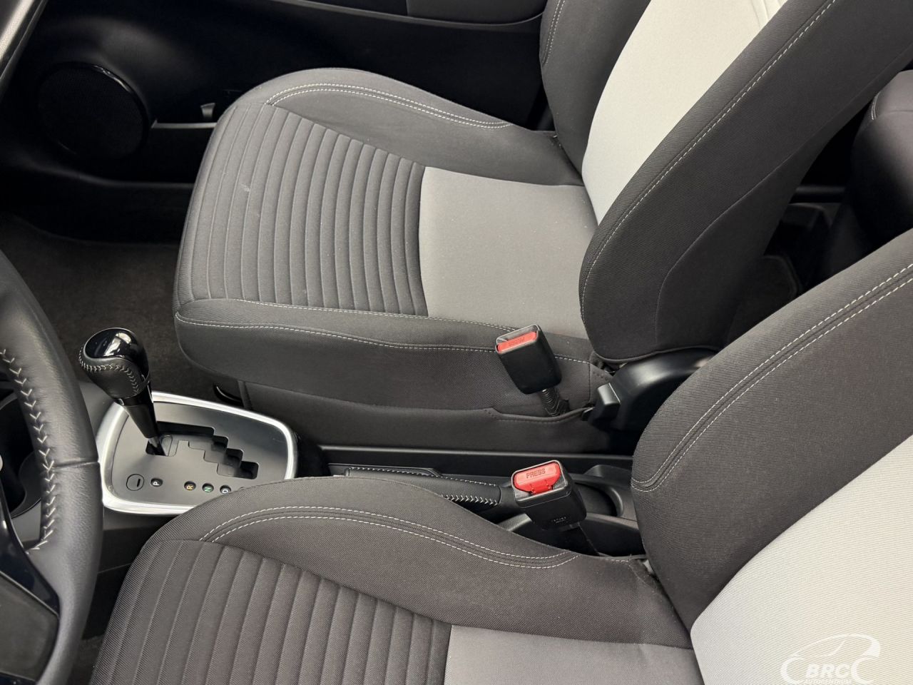 Toyota Yaris | 22