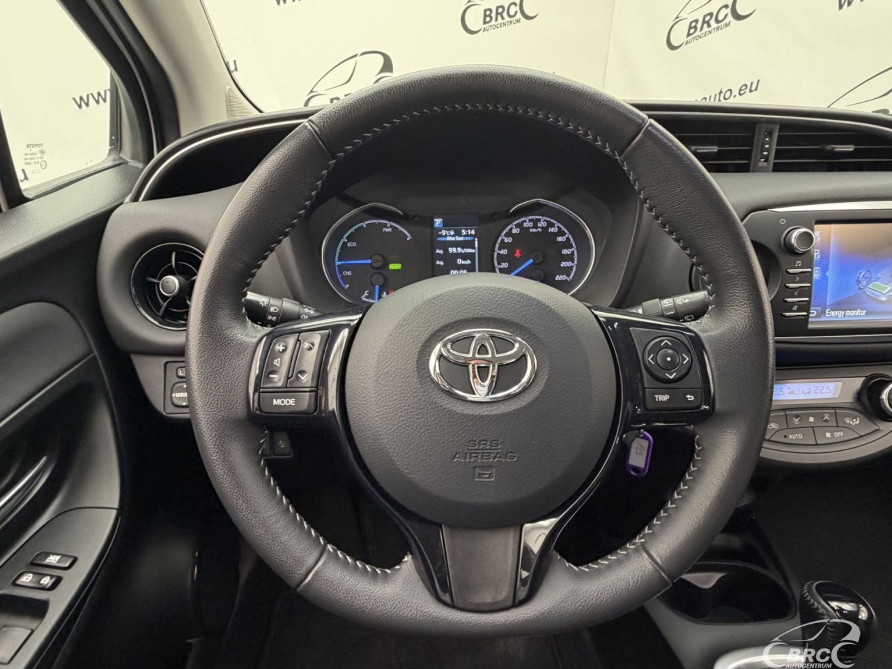 Toyota Yaris | 28