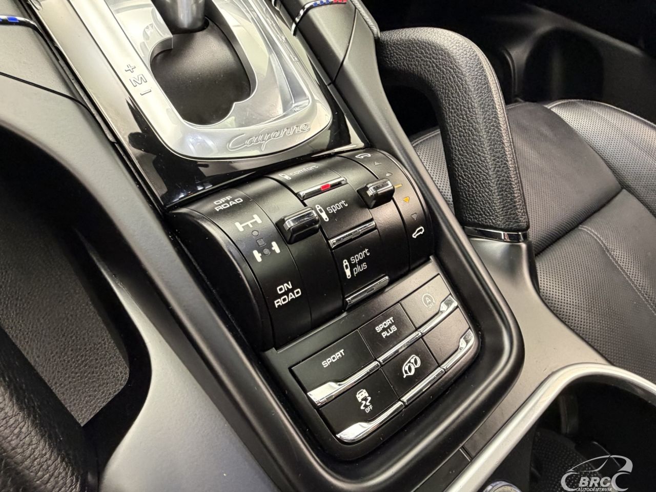 Porsche Cayenne | 26