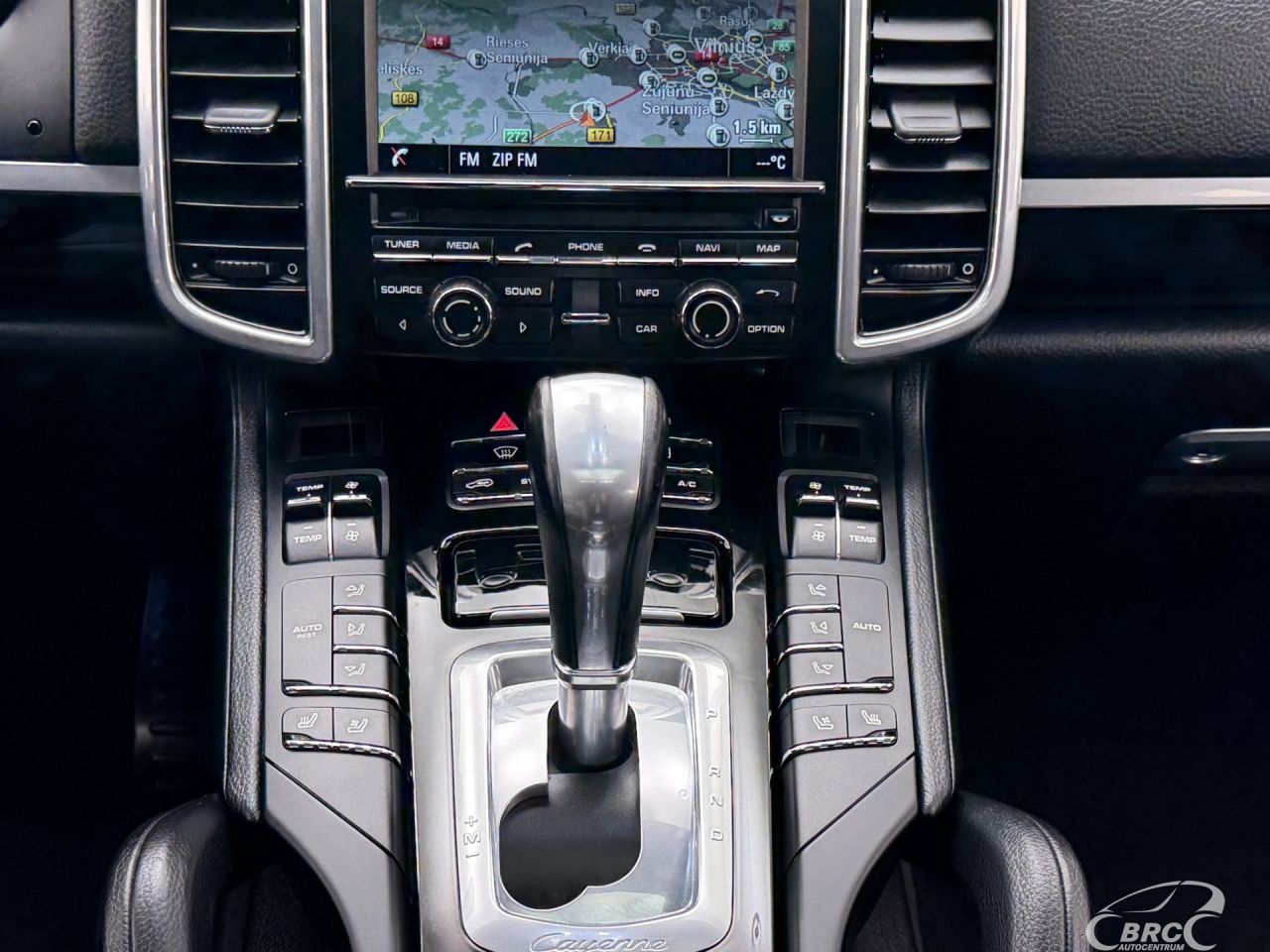 Porsche Cayenne | 16
