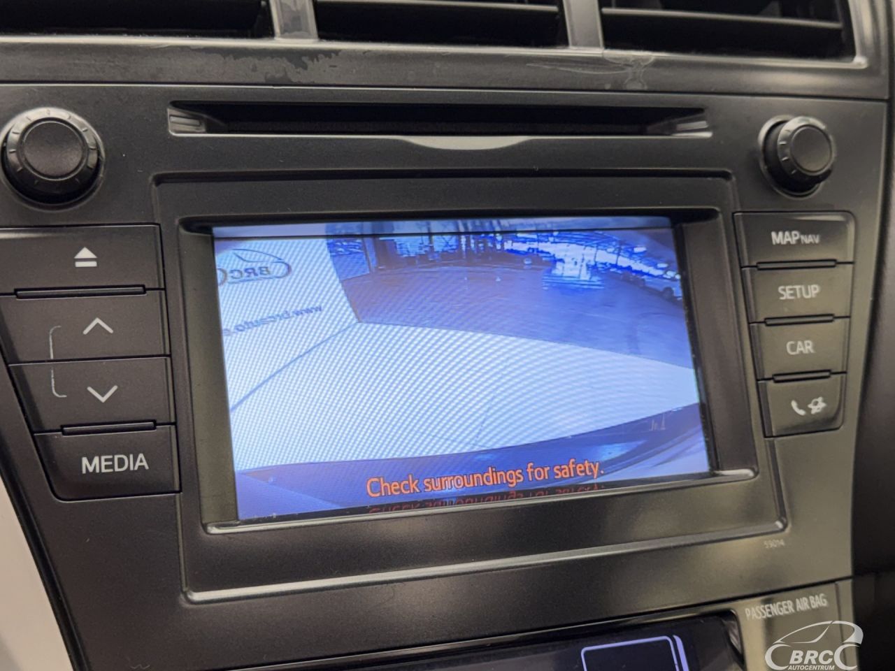 Toyota Prius+ | 32
