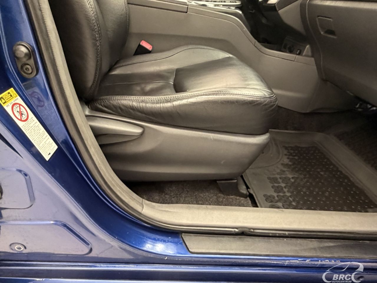 Toyota Prius+ | 5