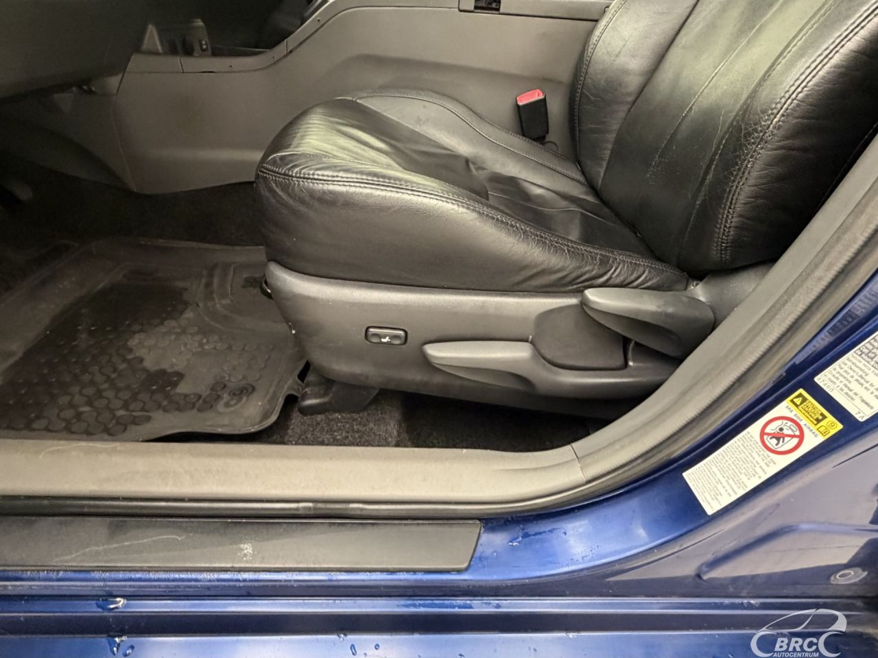 Toyota Prius+ | 20