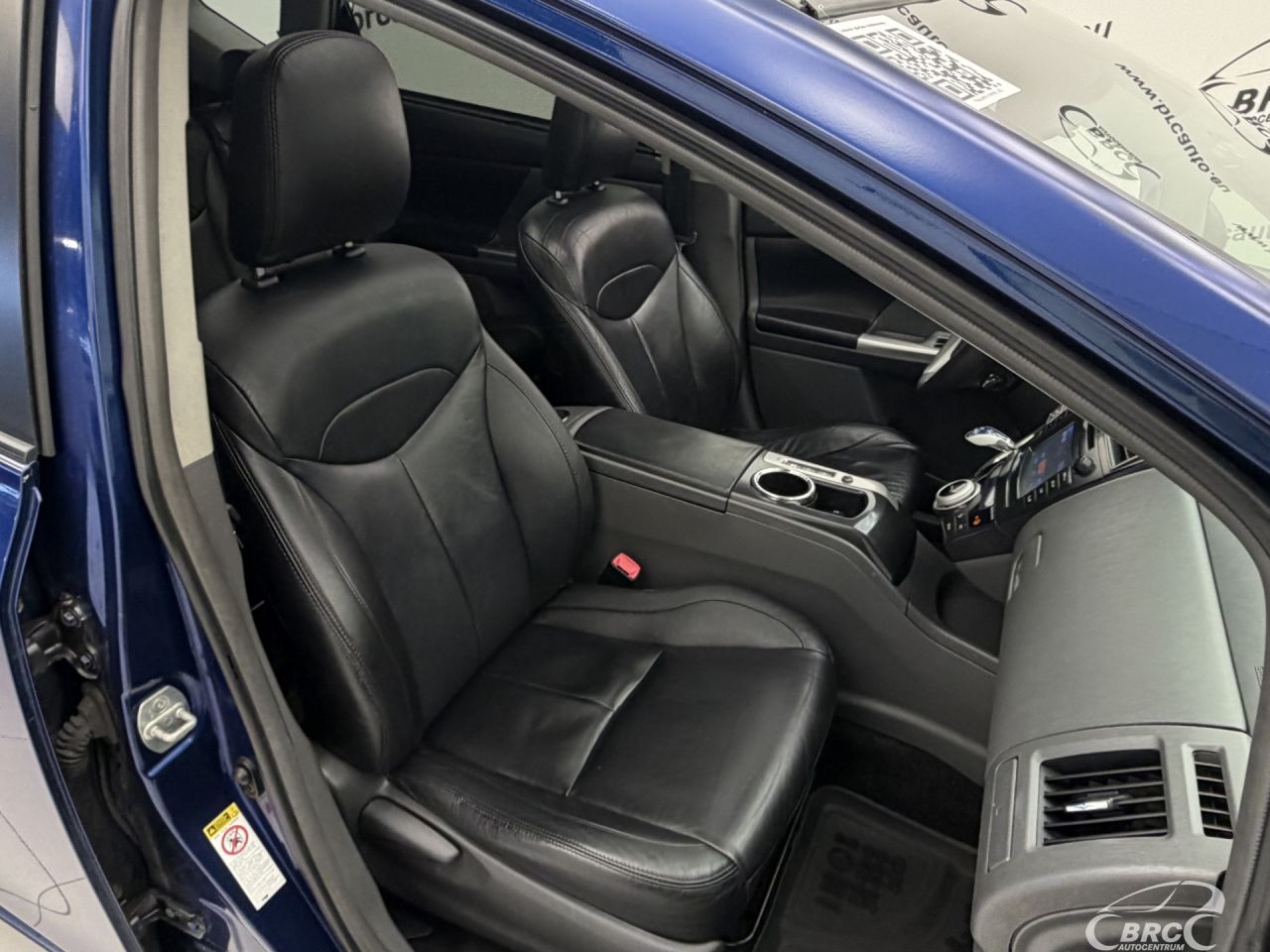 Toyota Prius+ | 6