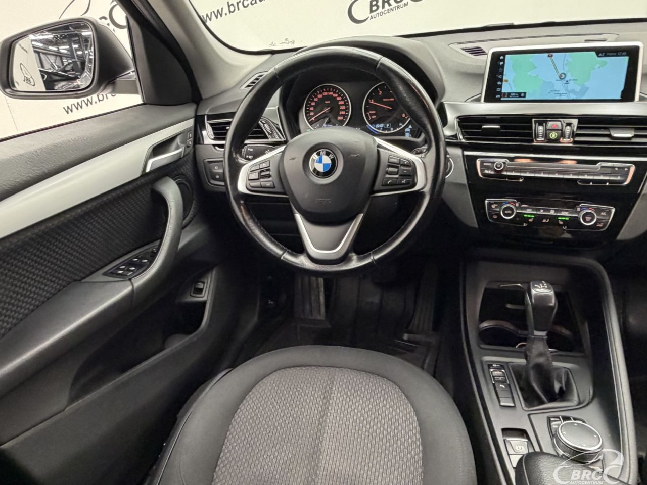 BMW X1 | 12