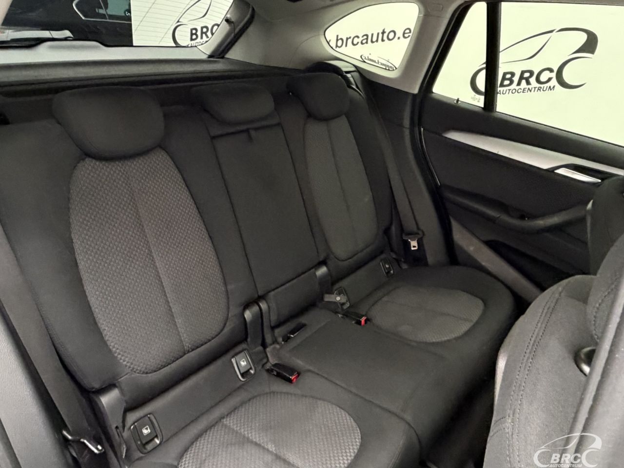 BMW X1 | 10