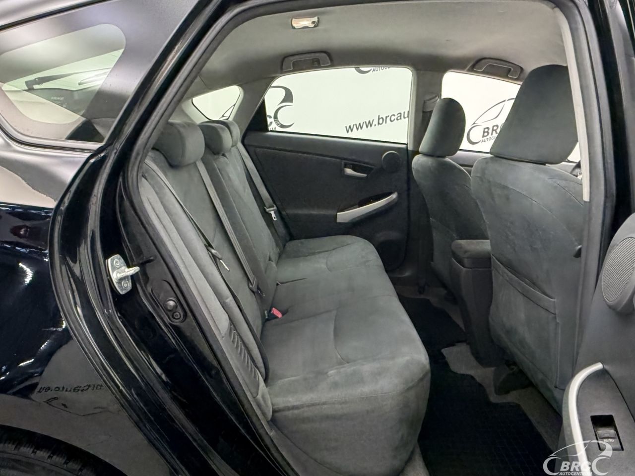 Toyota Prius | 8
