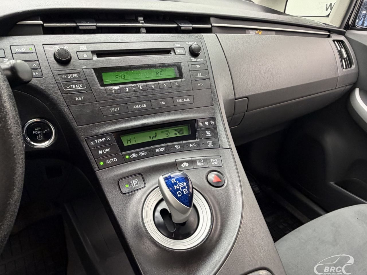 Toyota Prius | 24
