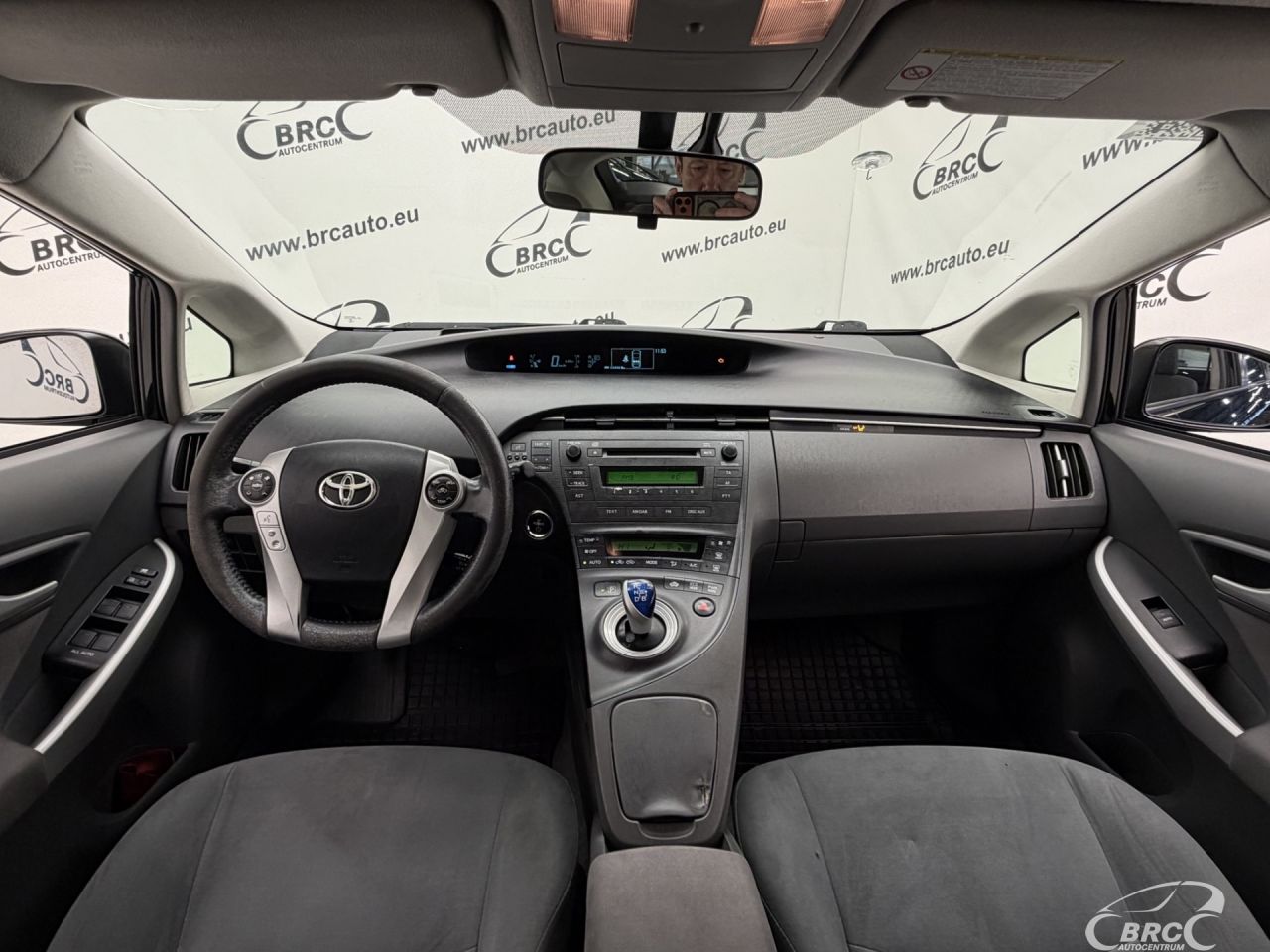 Toyota Prius | 2