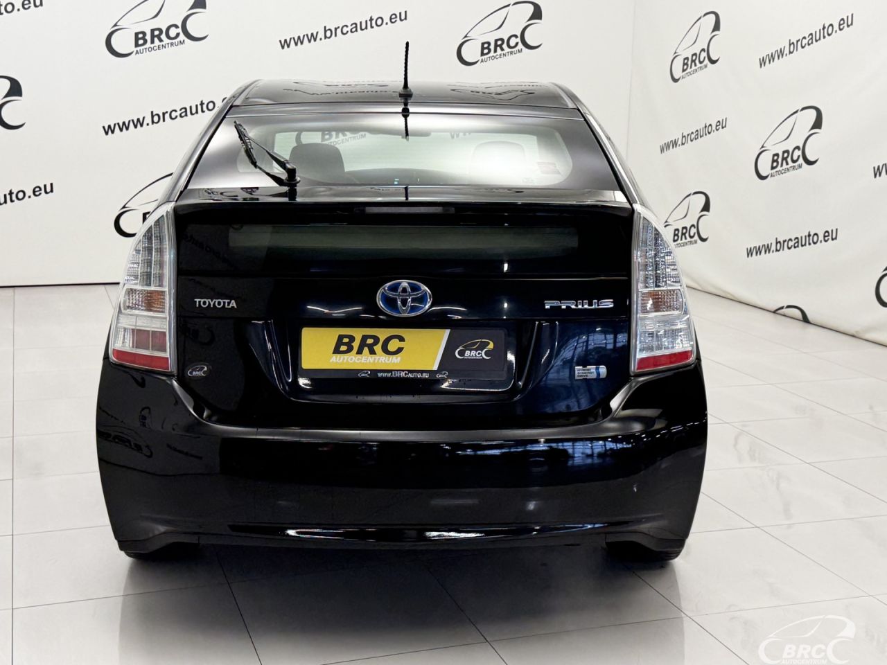 Toyota Prius | 37