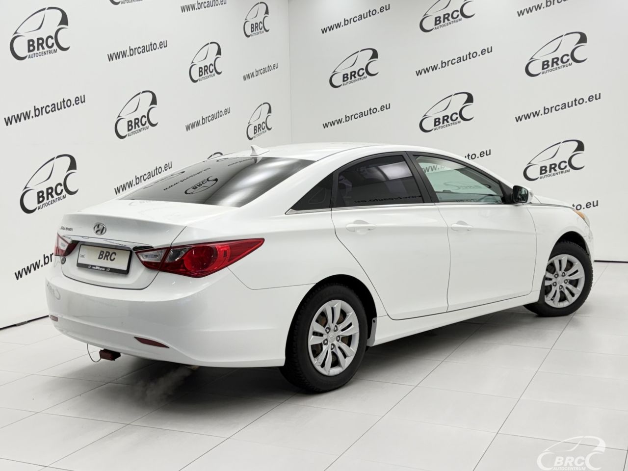 Hyundai Sonata | 1