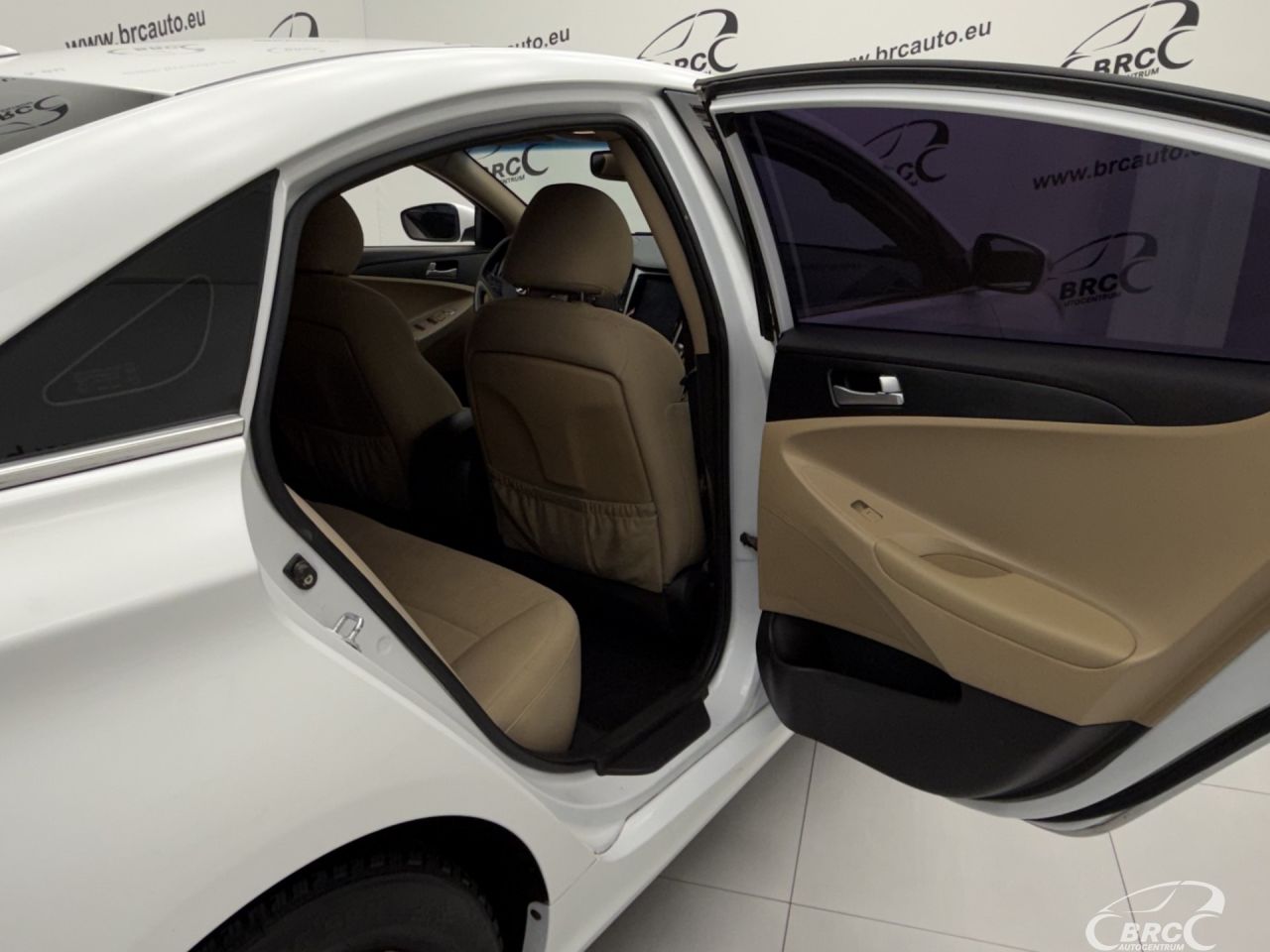 Hyundai Sonata | 11