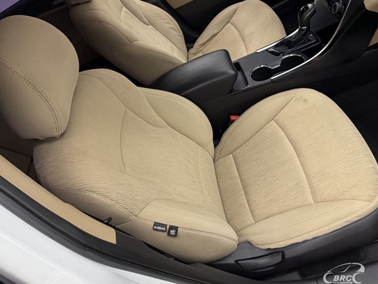 Hyundai Sonata | 4