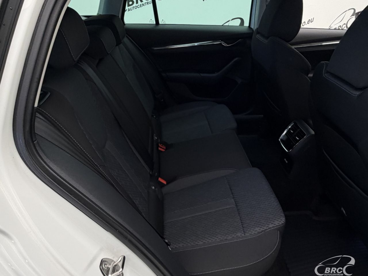 Skoda Octavia | 9