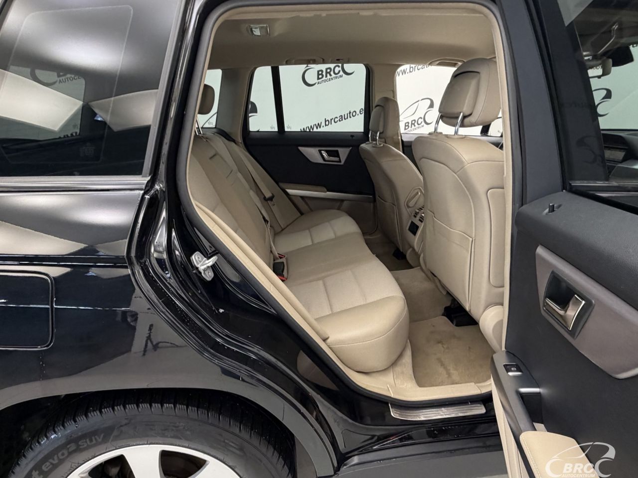 Mercedes-Benz GLK250 | 8