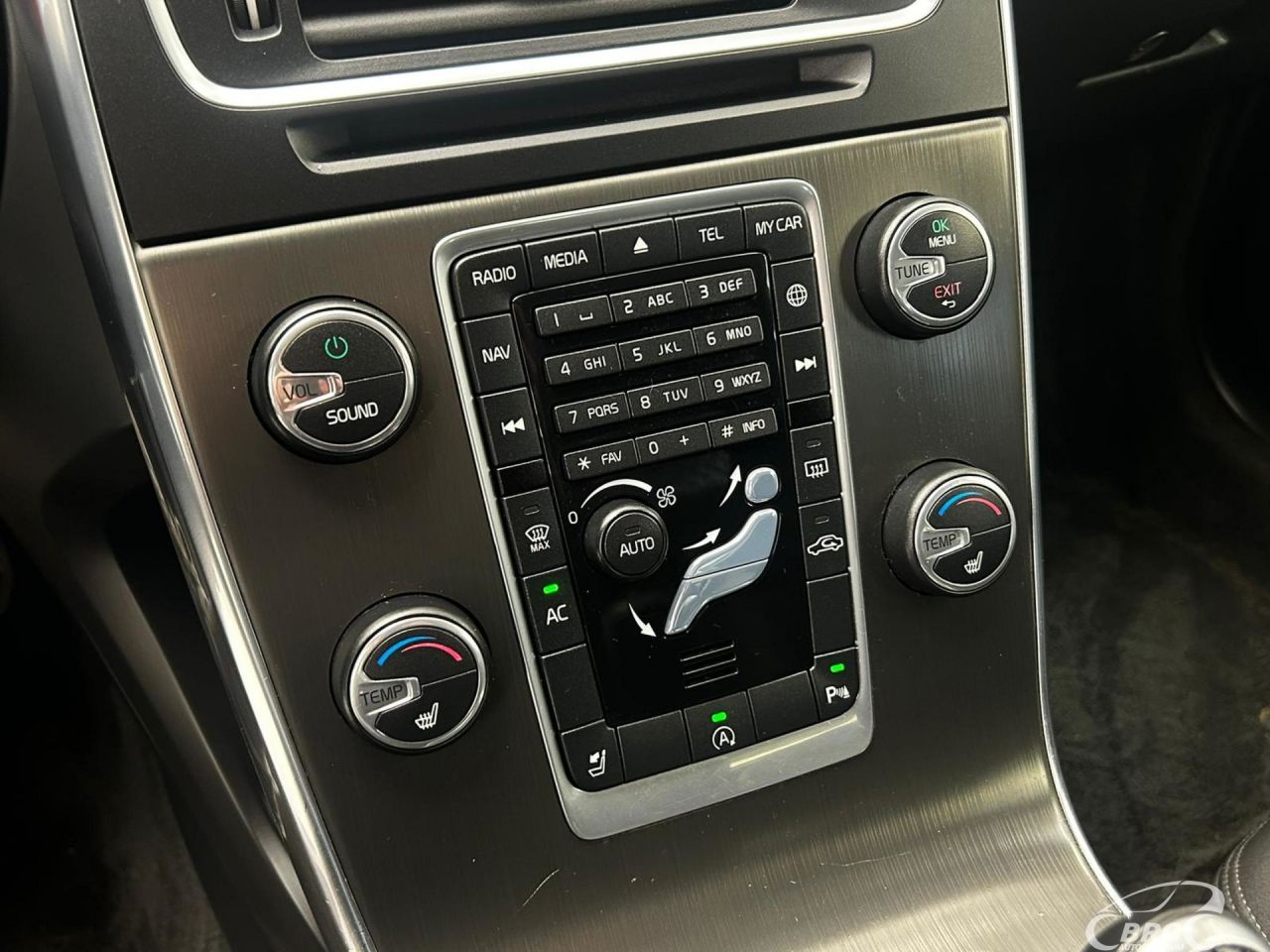 Volvo S60 | 35