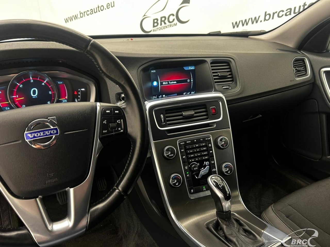 Volvo S60 | 27