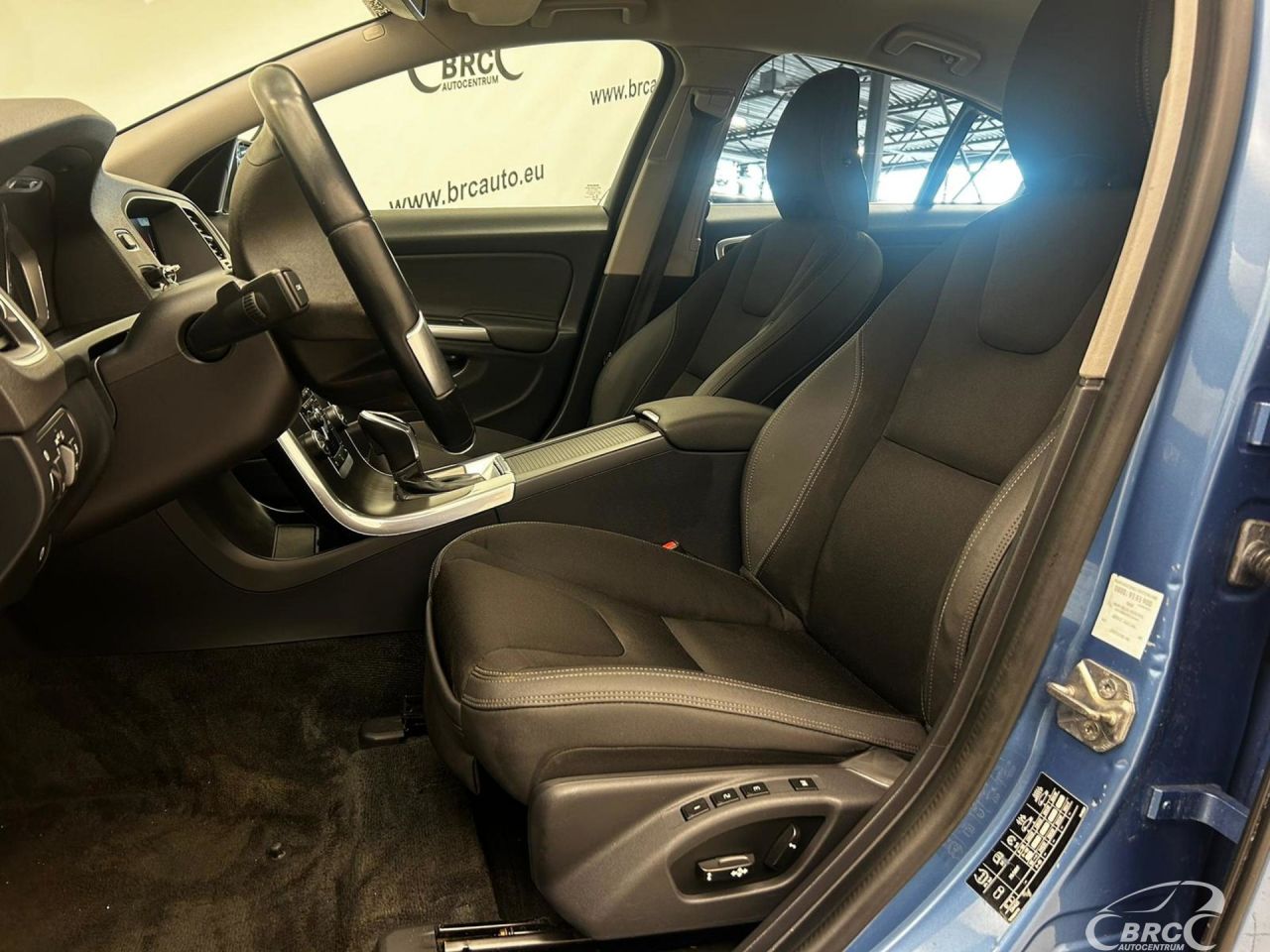 Volvo S60 | 6