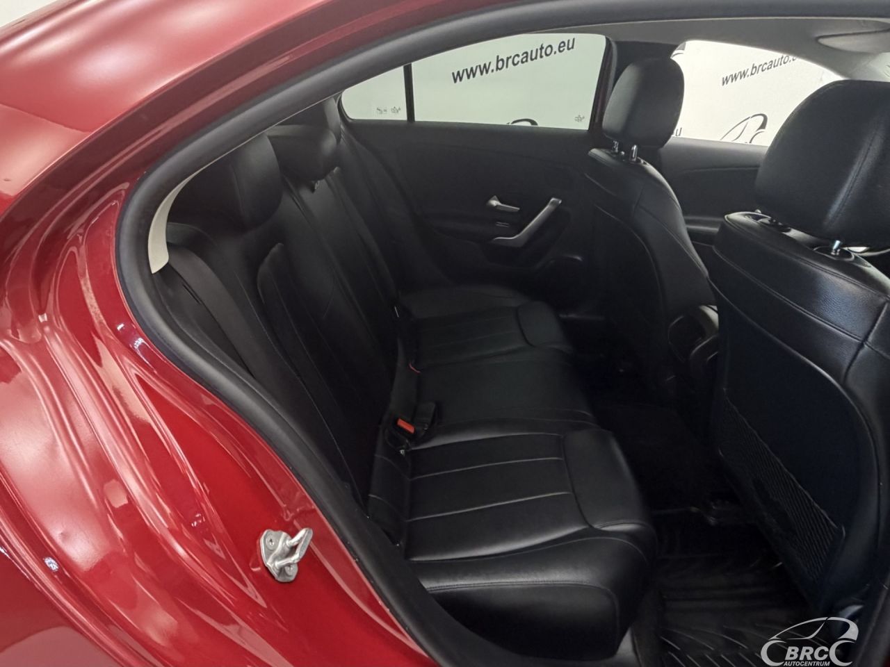 Mercedes-Benz A250 | 10