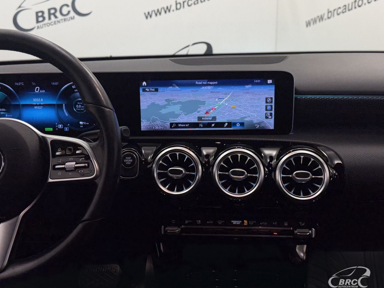 Mercedes-Benz A250 | 15