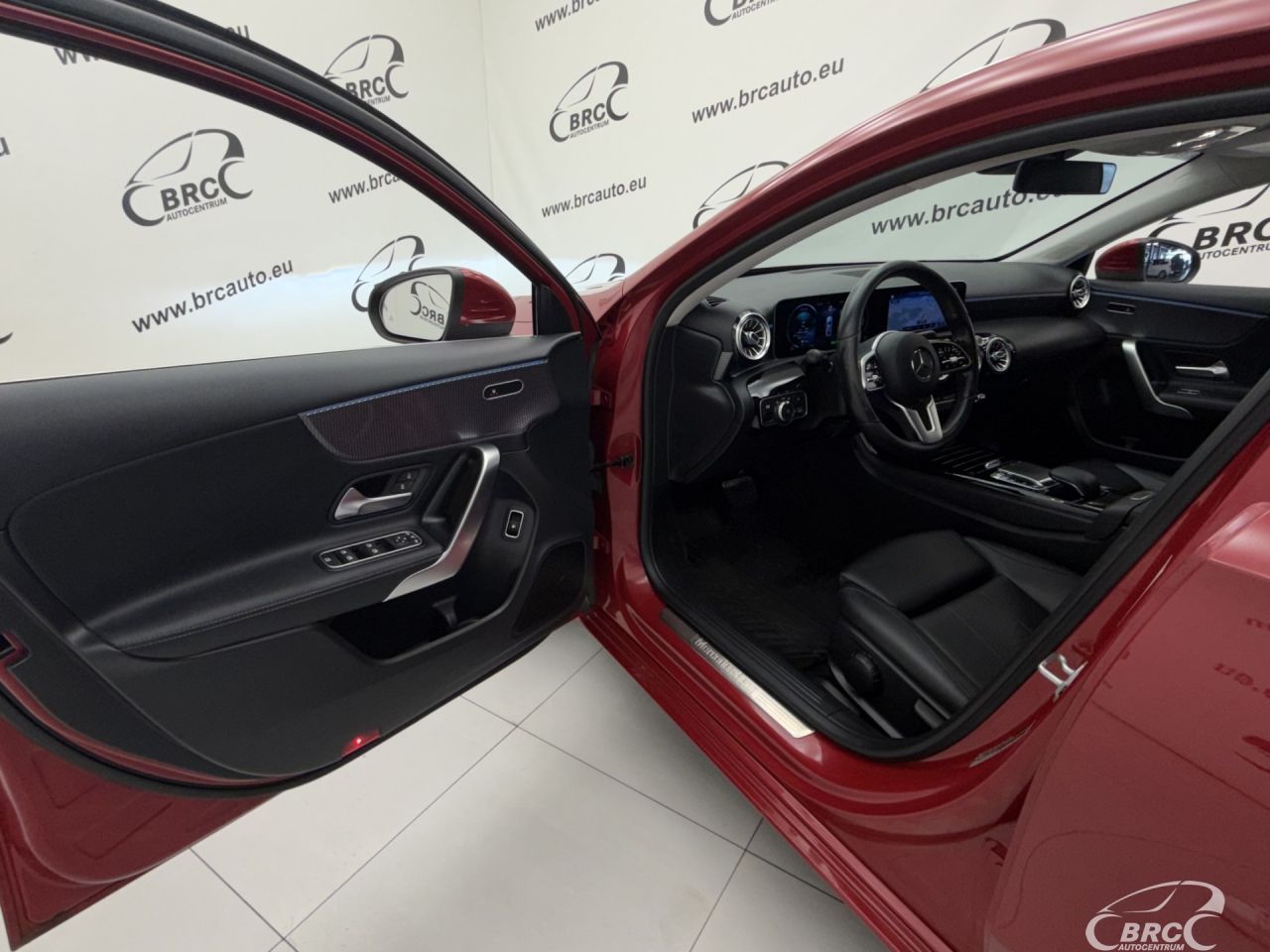 Mercedes-Benz A250 | 18