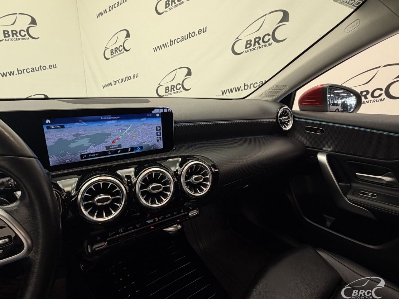 Mercedes-Benz A250 | 26