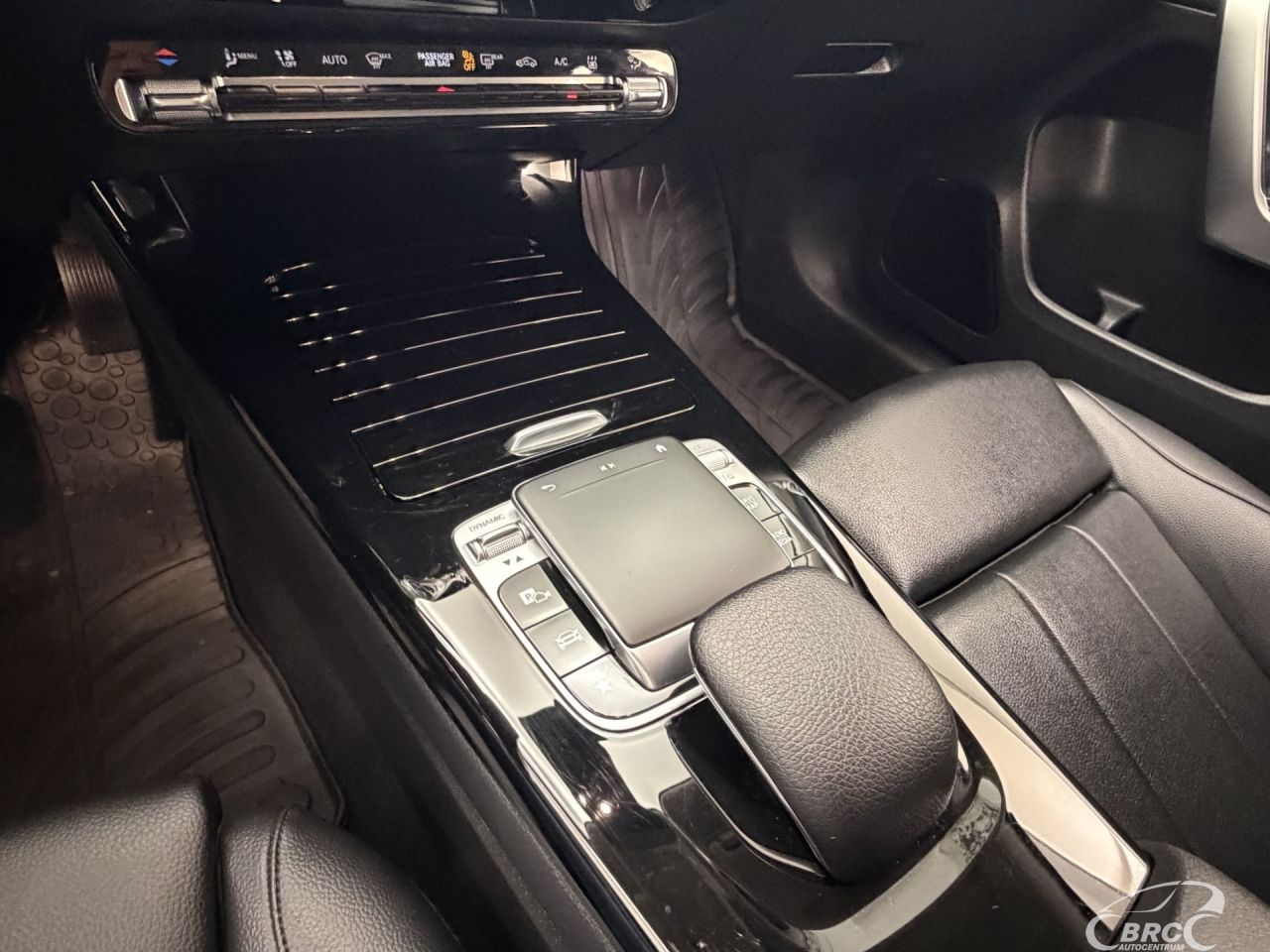 Mercedes-Benz A250 | 25