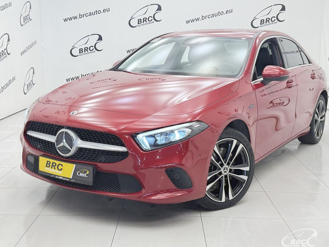 Mercedes-Benz A250 | 43