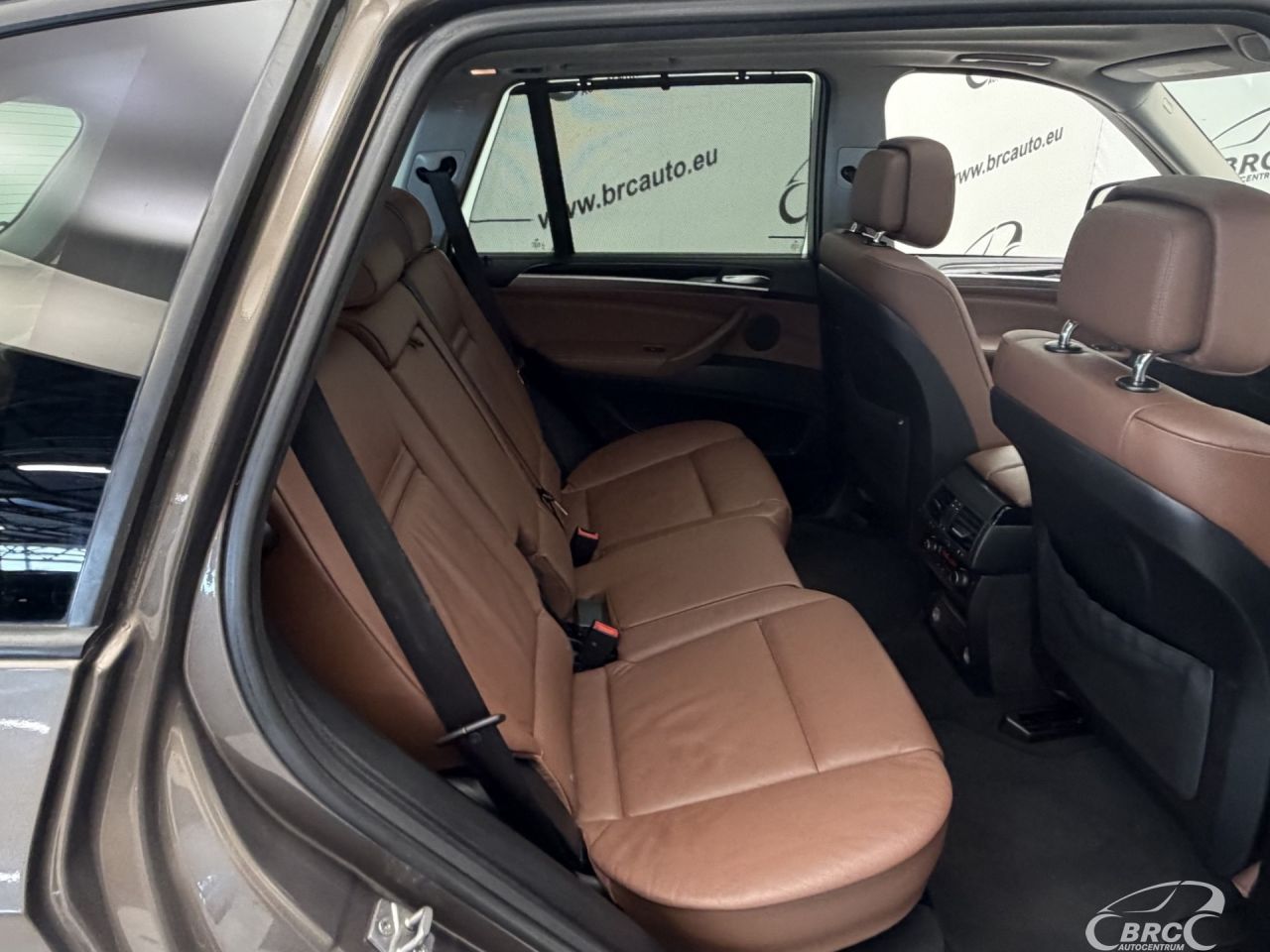 BMW X5 | 9