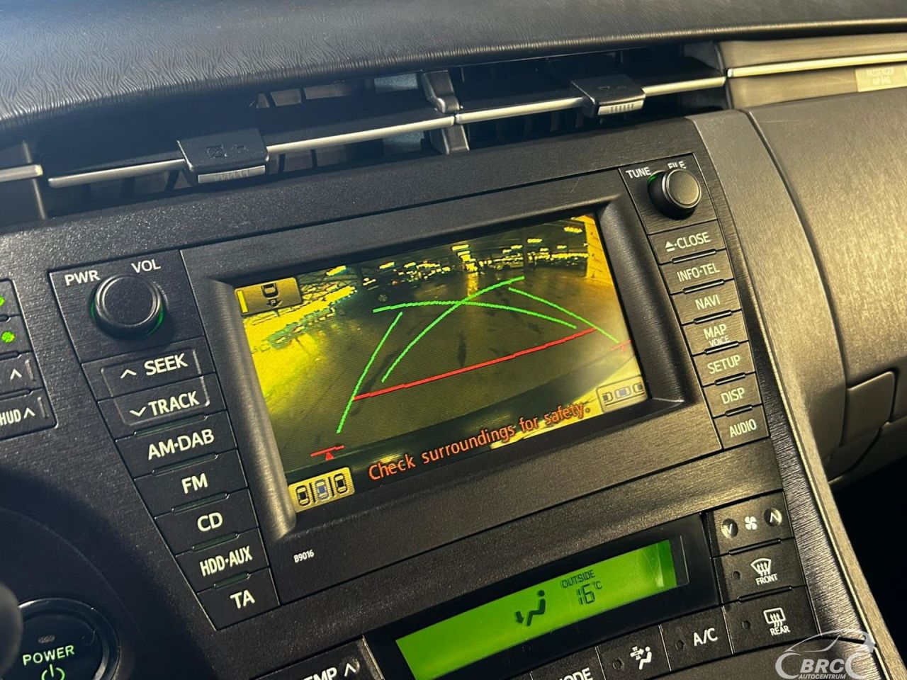 Toyota Prius | 18