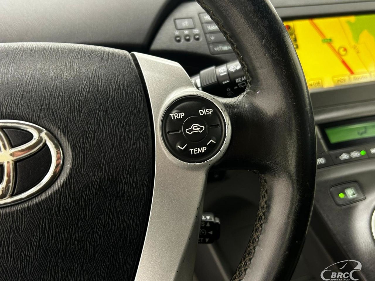 Toyota Prius | 10