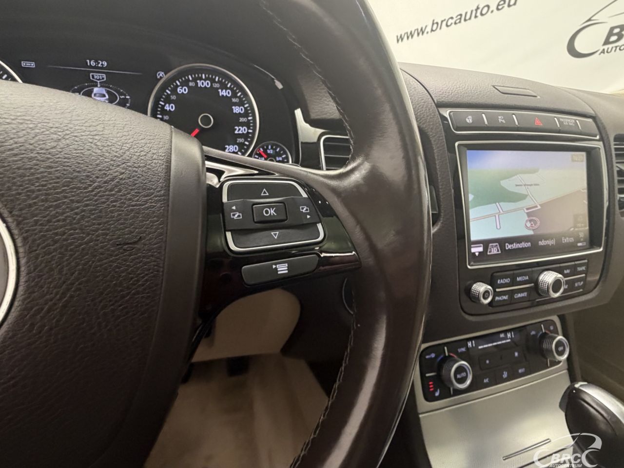 Volkswagen Touareg | 28