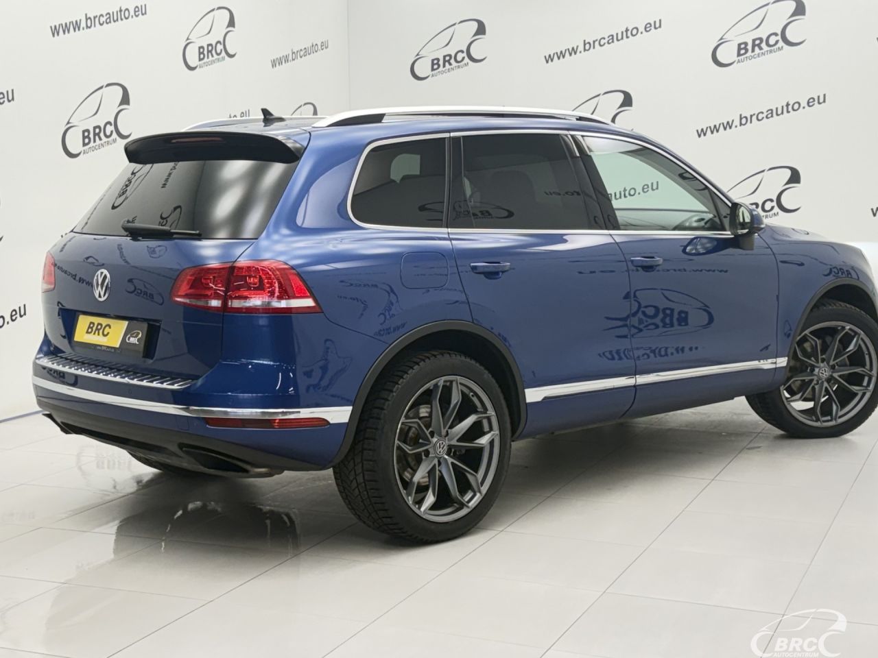 Volkswagen Touareg | 1