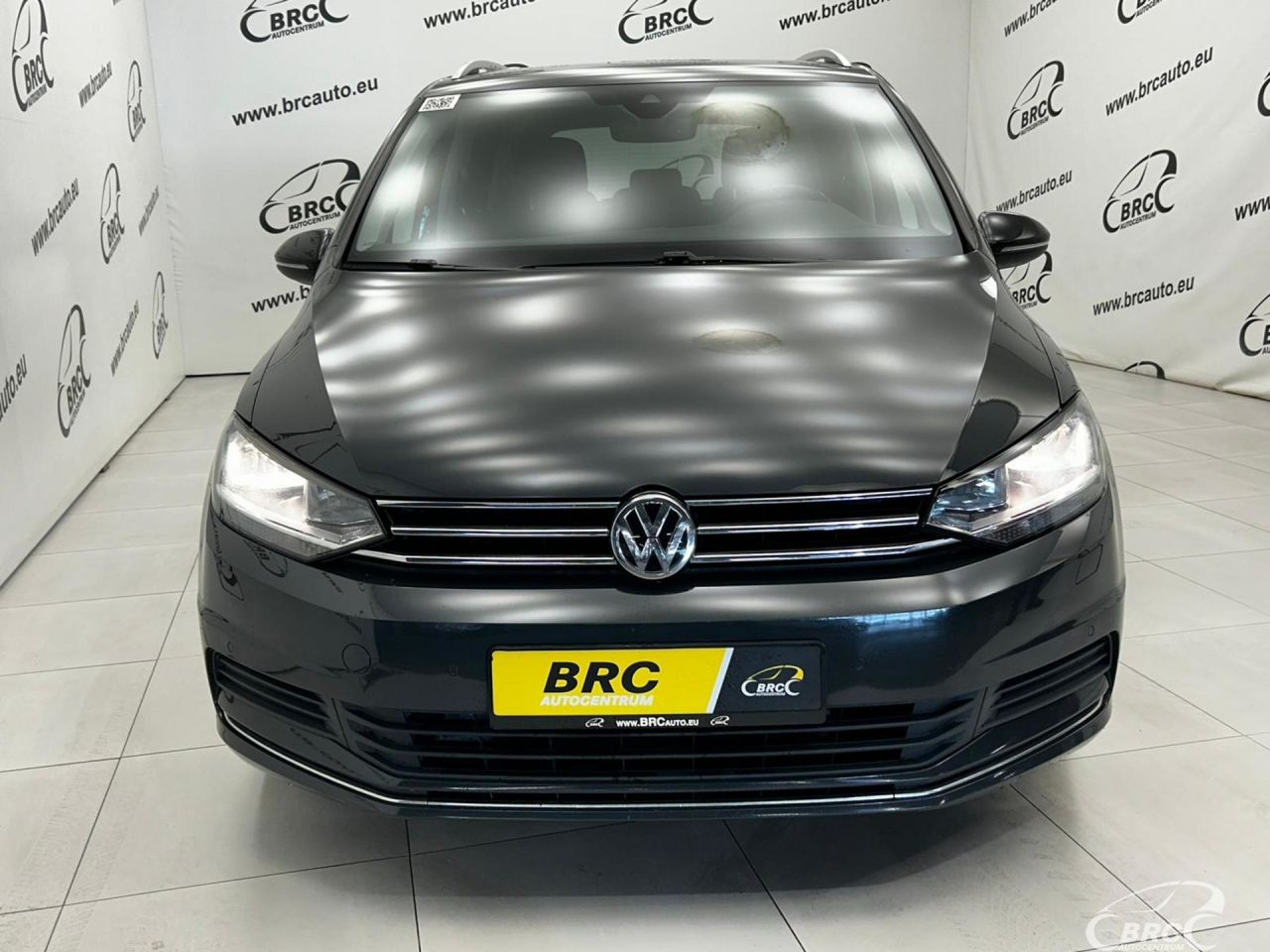 Volkswagen Touran | 28