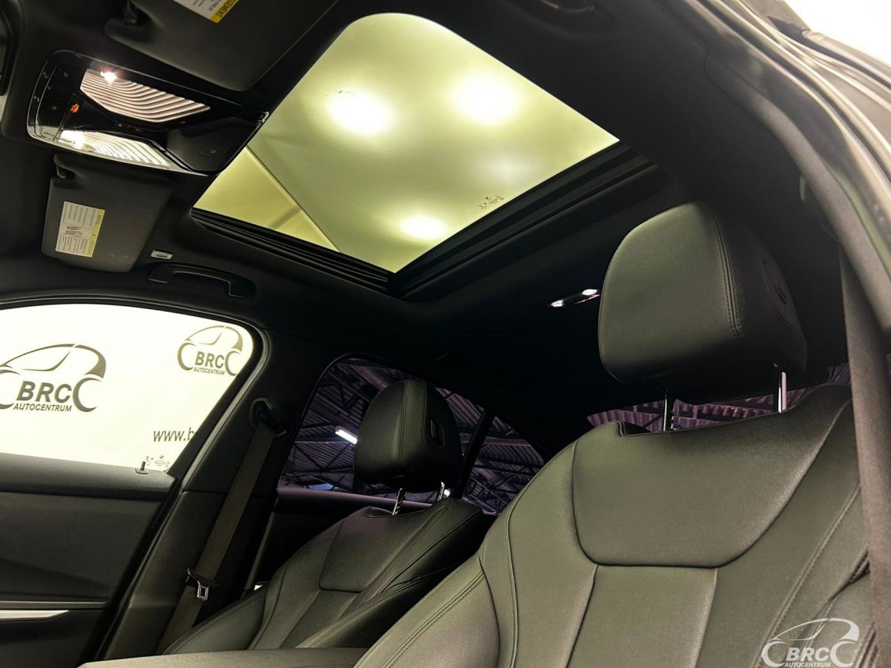 BMW 330 | 39