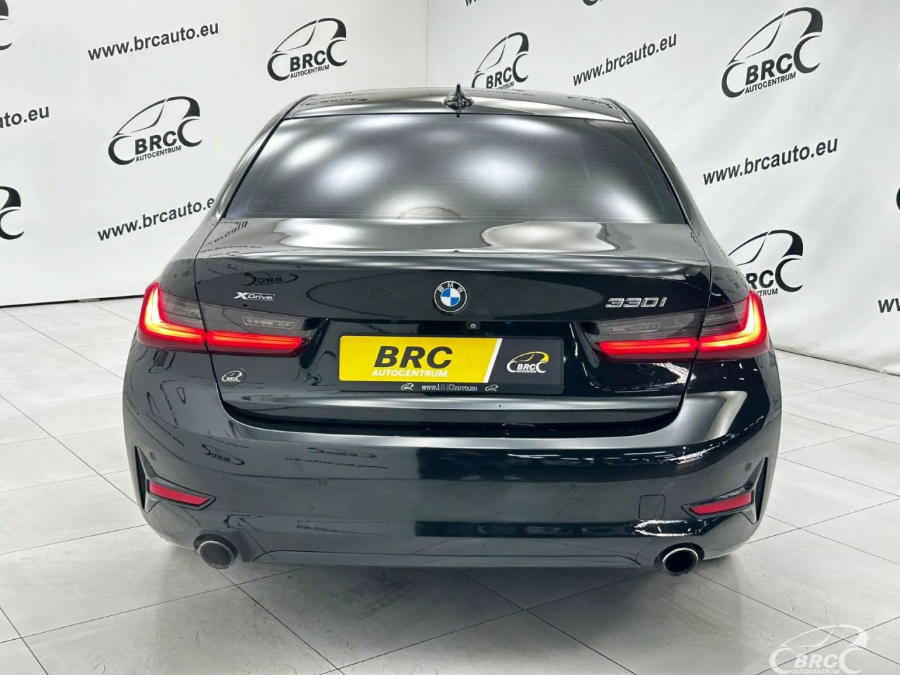 BMW 330 | 27
