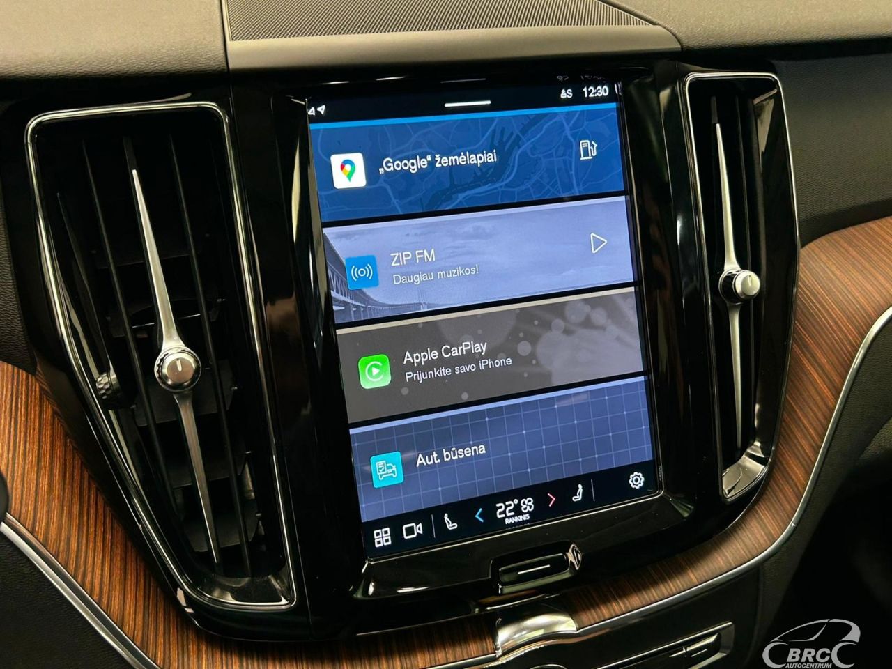 Volvo XC60 | 16